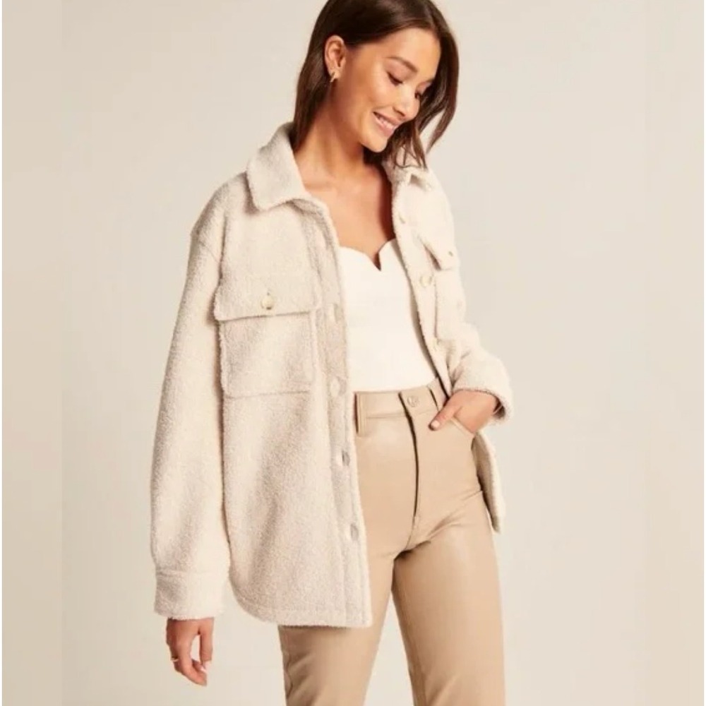 Abercombie & Fitch Sherpa Shirt Jacket in Ivory sz S